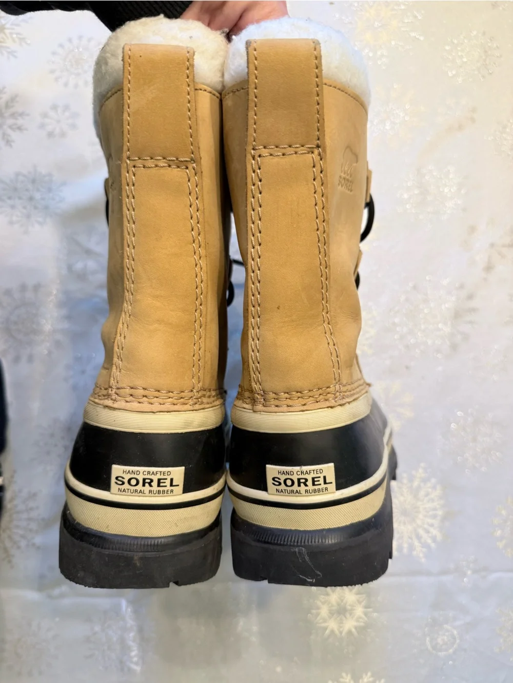 Sorel CARIBOU™ Youth Waterproof Warm Winter Boot Buff Leather Unisex size 4